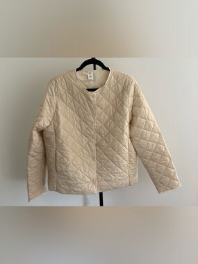 Women's Cream Quilted Crewneck Puffer Jacket